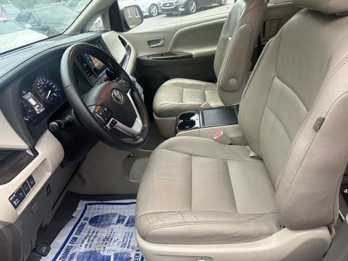 2015 Toyota Sienna Limited