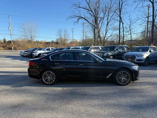 2017 BMW 530 530i Sedan 4D
