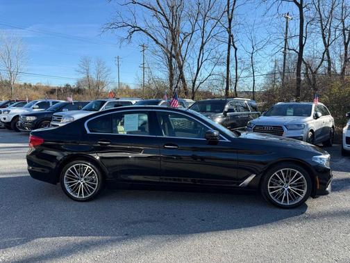 2017 BMW 530 530i Sedan 4D