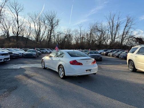 2013 INFINITI G37x Base