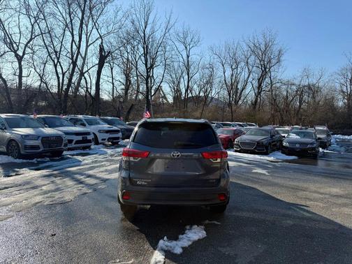 2018 Toyota Highlander Hybrid XLE