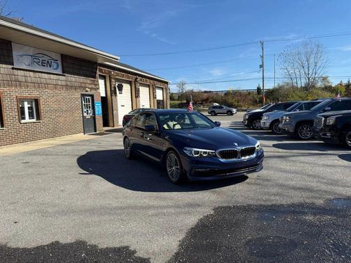 2018 BMW 540 540i Sedan 4D