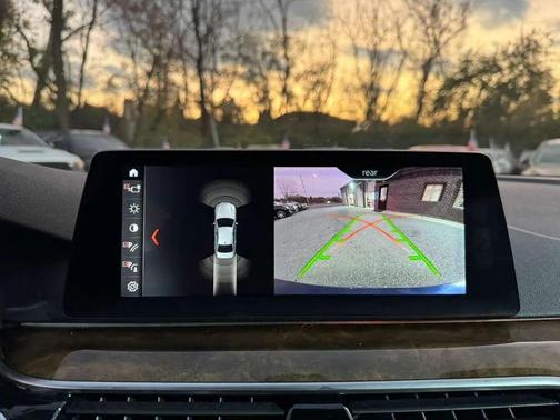 2018 BMW 540 540i Sedan 4D