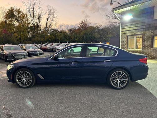 2018 BMW 540 540i Sedan 4D