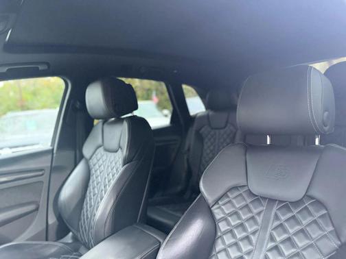 2019 Audi SQ5 3.0T Premium Plus