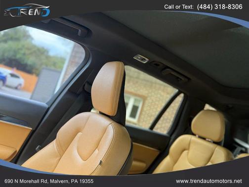 2018 Volvo XC90 T6 Momentum