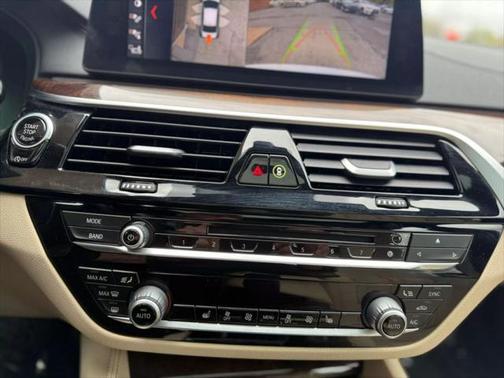 2018 BMW 540 540i Sedan 4D