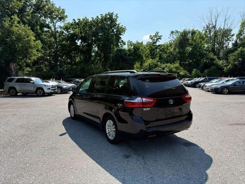 2017 Toyota Sienna Limited