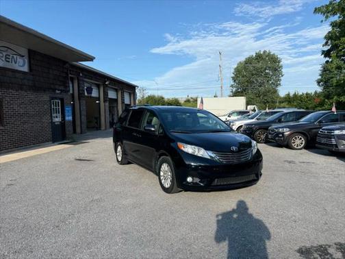 2017 Toyota Sienna Limited