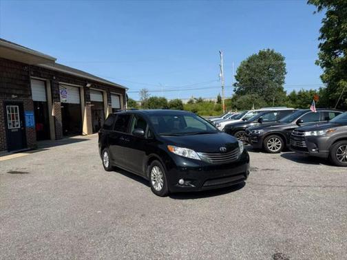 2017 Toyota Sienna Limited