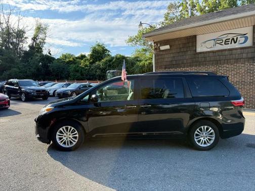 2017 Toyota Sienna Limited
