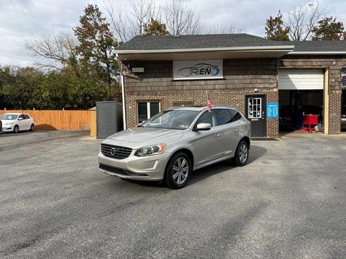 2017 Volvo XC60 T5 Inscription