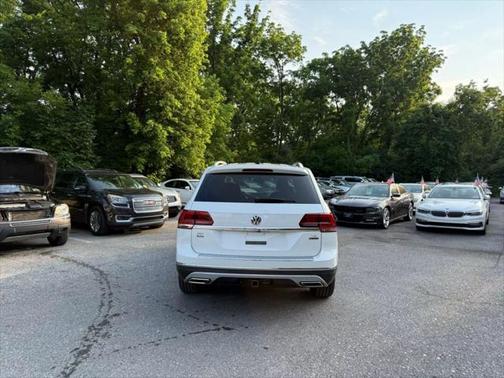 2018 Volkswagen Atlas 3.6L SEL Premium