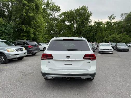 2018 Volkswagen Atlas 3.6L SEL Premium