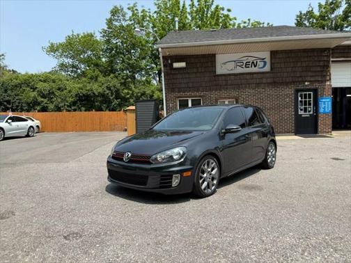 2014 Volkswagen GTI Wolfsburg Edition