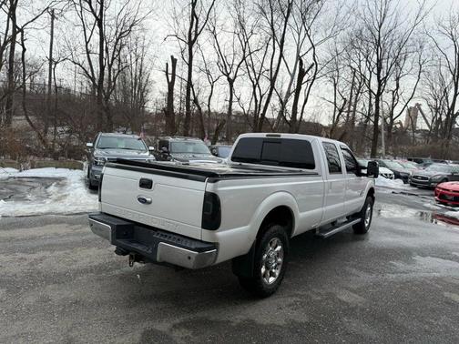 2011 Ford F-350 Lariat