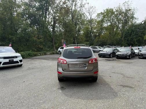 2011 Hyundai SANTA FE GLS