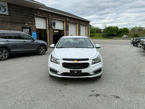 Summit White 2016 Chevrolet Cruze Limited 1LT