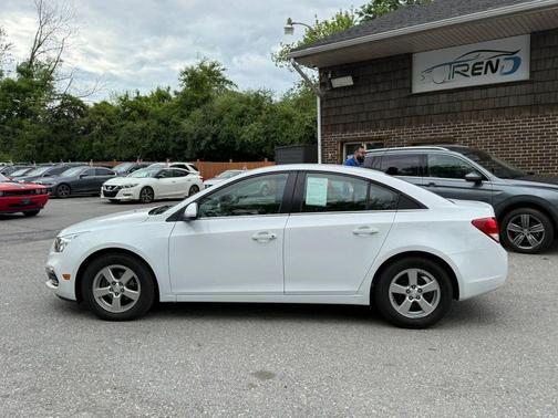 Summit White 2016 Chevrolet Cruze Limited 1LT