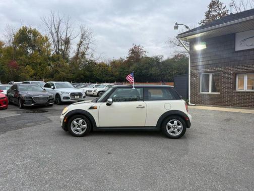 2009 MINI Cooper Base