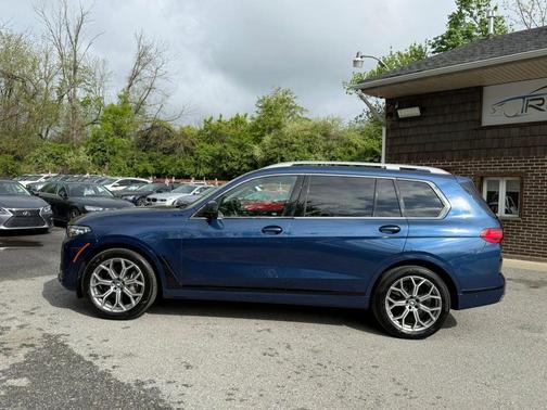 Phytonic Blue Metallic 2020 BMW X7 xDrive40i