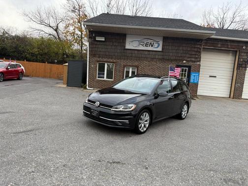 2019 Volkswagen Golf SportWagen TSI SE