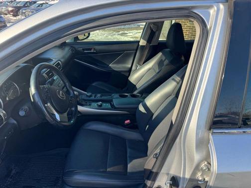 2016 Lexus IS 200t Base