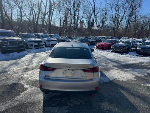 2016 Lexus IS 200t Base