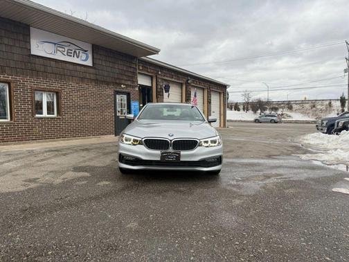 2018 BMW 530 530i Sedan 4D