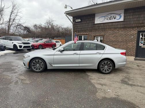 2018 BMW 530 530i Sedan 4D