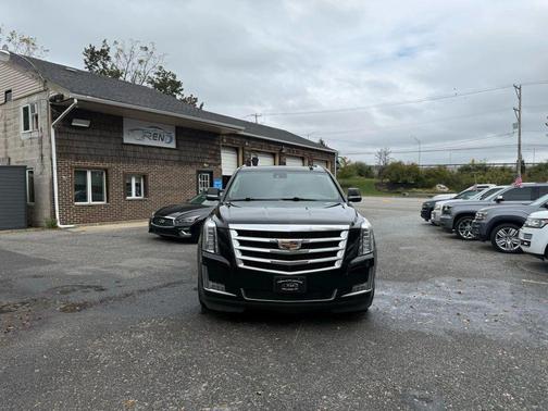 2017 Cadillac Escalade ESV Sport