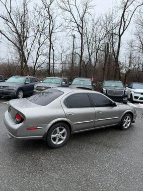 2000 Nissan Maxima SE