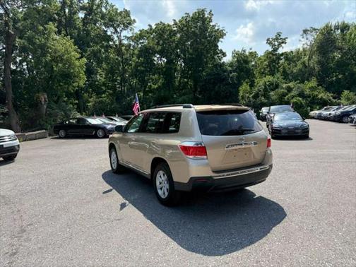 2012 Toyota Highlander SE