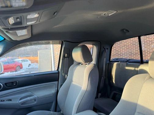 2005 Toyota Tacoma Access Cab