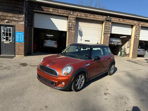 2011 MINI Cooper S Base