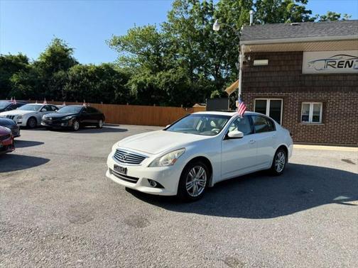 2010 INFINITI G37x Base