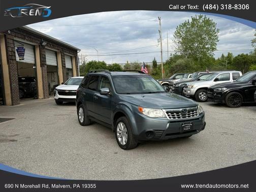 Blue 2012 Subaru Forester 2.5X Premium