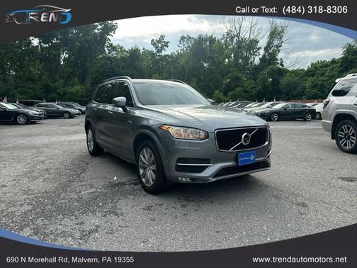 2016 Volvo XC90 T6 Momentum