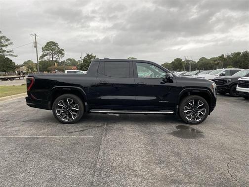 2025 GMC Sierra EV Denali