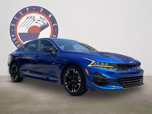 2022 Kia K5 GT-Line