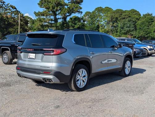 2024 GMC Acadia Elevation