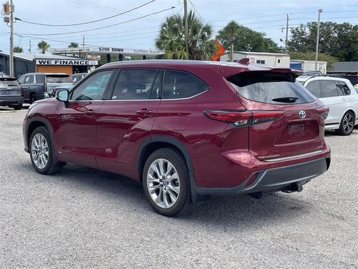 2023 Toyota Highlander Hybrid Limited