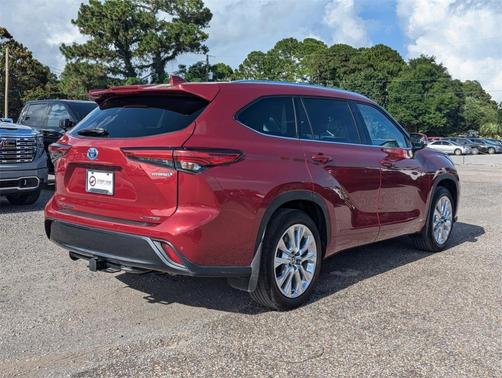 2023 Toyota Highlander Hybrid Limited