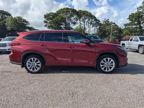 2023 Toyota Highlander Hybrid Limited