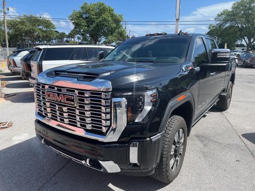 2024 GMC Sierra 2500 Denali