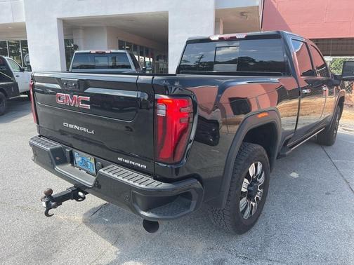 2024 GMC Sierra 2500 Denali