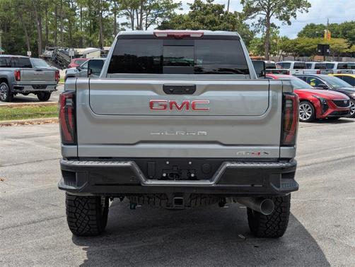2025 GMC Sierra 2500 AT4X