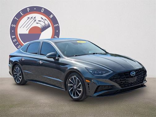2023 Hyundai SONATA Limited
