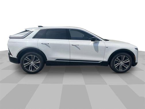 2025 Cadillac LYRIQ Luxury