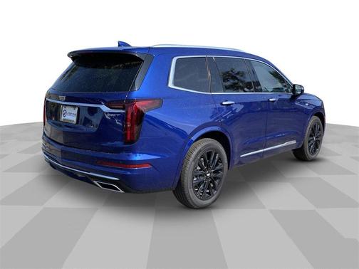 2024 Cadillac XT6 Luxury FWD